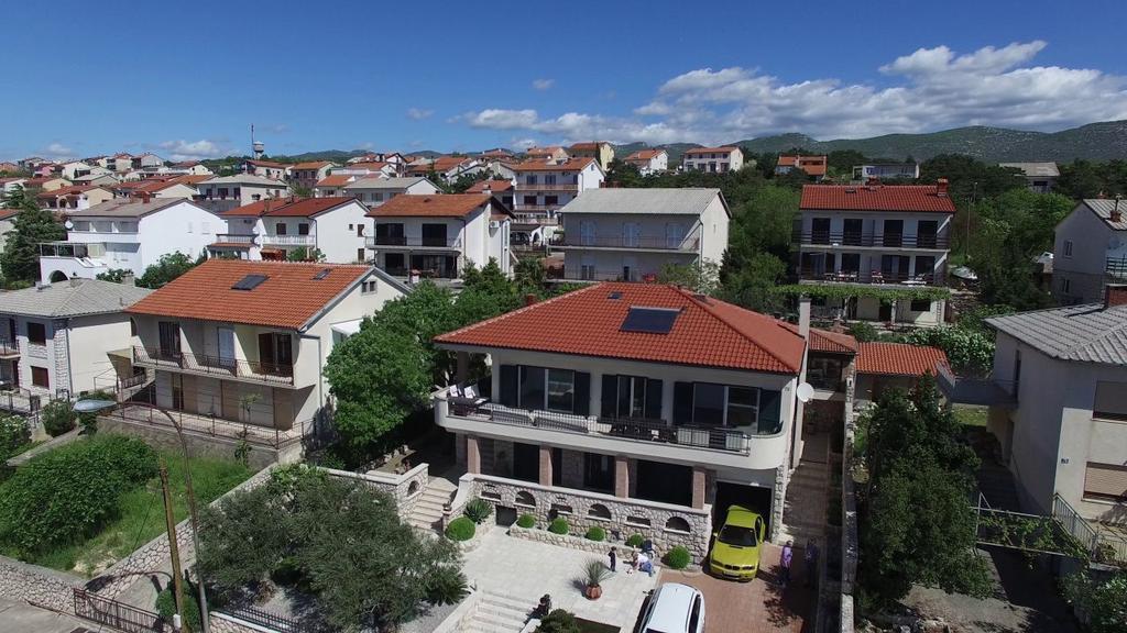Biuk Apartments Нови Винодолски Екстериор снимка